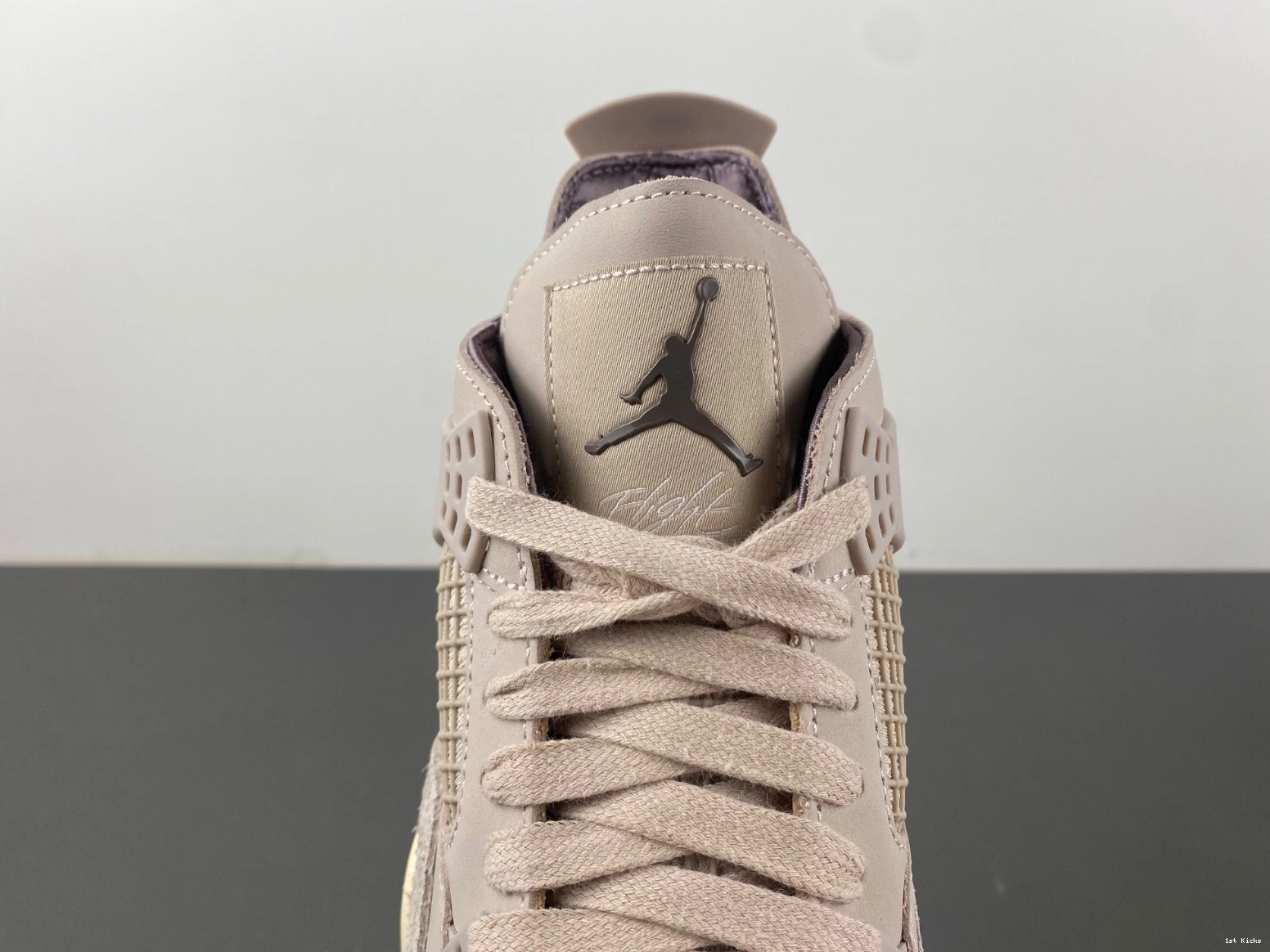 Stone Fossil Maniére FZ4810-200 Air 4 Jordan A Ma 1031